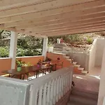 Iva Apartmán *